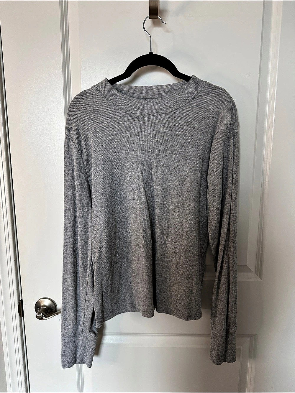 Gap Rib Tee Ribbed Long Sleeve Tee in Gray Size XL